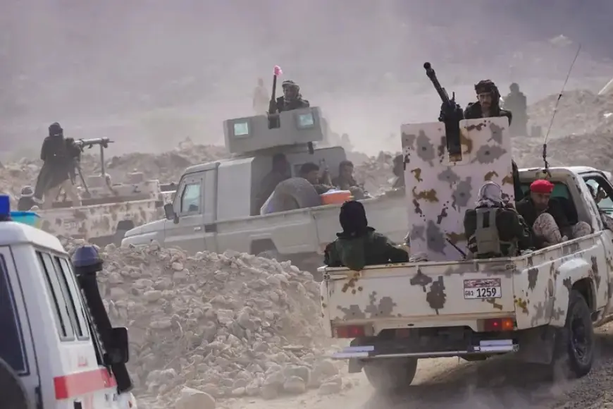 Yemen'de 90 gün süreyle OHAL ilan edildi