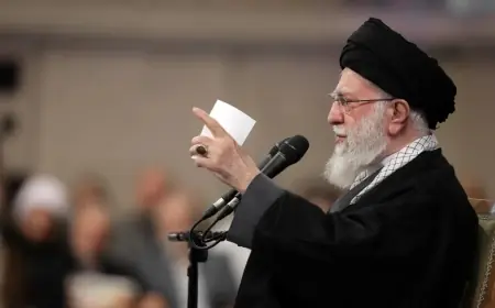 'İran’da Ekonomik Öfke ve Zayıflayan Bir Rejim'