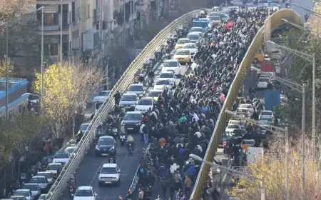 Trump’tan İran’a sert uyarı: Göstericiler öldürülürse çok güçlü bir darbe gelir