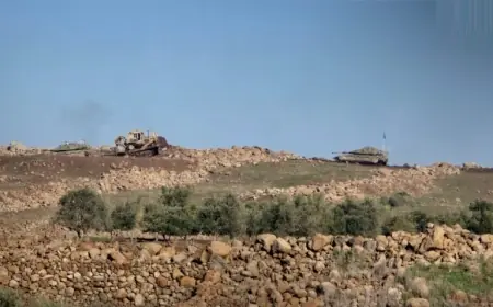 SANA:  İsrail ordusu Kuneytra’da Suriye topraklarına bayrak dikti