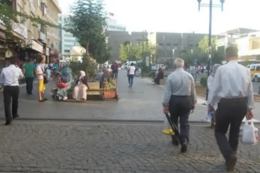 Derkevin kolanan da ku tu bê dîtin!!!