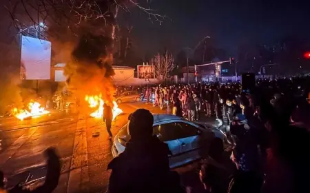 Senatör Graham: İran halkının kabusu sona erecek