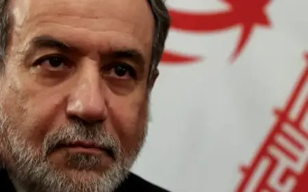 Arakçi: İran savaşa da diyaloğa da hazır