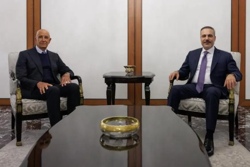 Hakan Fidan, ABD Büyükelçisi Barrack ile Görüştü