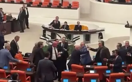 TBMM'de gerginlik: AK Partili ve CHP'li vekiller birbirine girdi