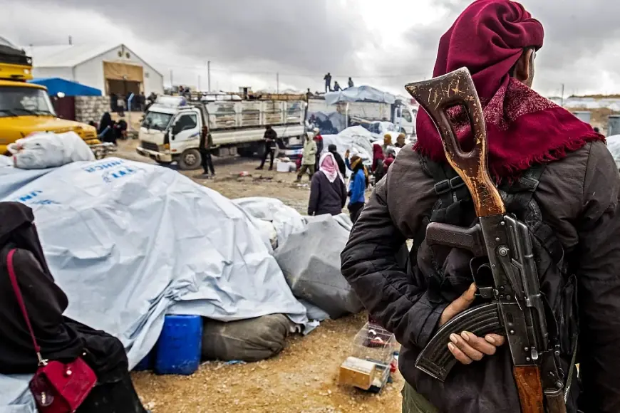 Rojavalı yetkili: IŞİD'li ailelerin Hol Kampı'ndan kaçış girişimi engellendi