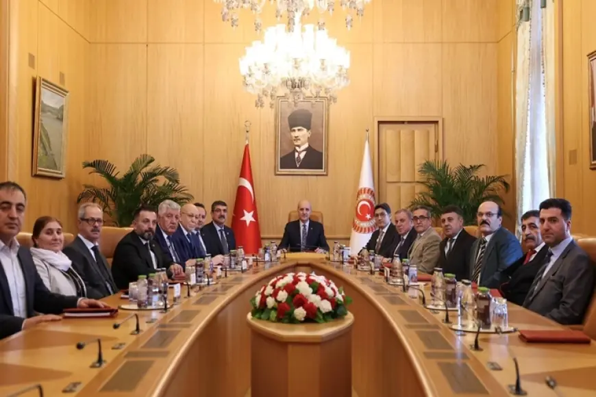 Numan Kurtulmuş, Ezidi heyetini kabul etti