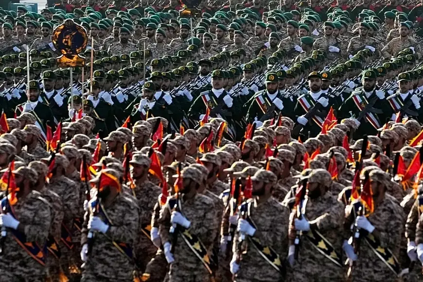 Fransa, İran Devrim Muhafızlarının ‘terör listesine’ alınmasını destekleyecek