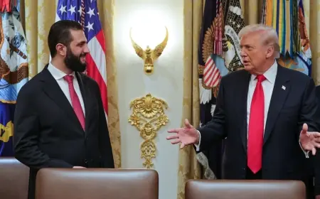 Trump û Ehmed Şer bi telefonê axivîn