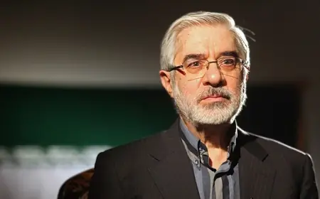 İranlı siyasetçiden rejime çağrı: 'Oyun bitti, görevi bırakın ve gidin'