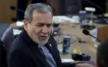 Arakçi: Yaptırımların kaldırılması karşılığında nükleer silahtan vazgeçmeye hazırız