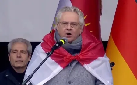 Köln Belediye Başkanı: Rojava İçin Bağımsızlık Çağrısı Yaptı