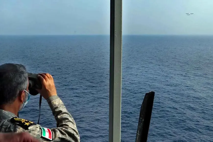 'İran Hürmüz Boğazı’na 40 savaş botu konuşlandırdı'