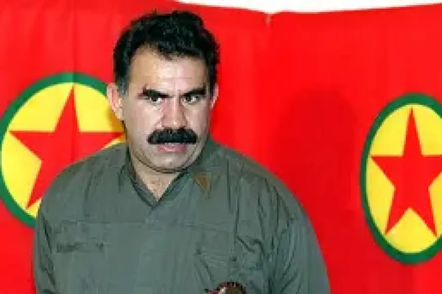 Akhbarkom: “Özgürlük” Sloganından Felç Projesine: Öcalan’ın Direniş Adına Kürt Toplumuna Ödettiği Bedel