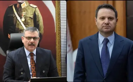 Kabinede değişim: Adalet Bakanı ve İçişleri Bakanı değişti