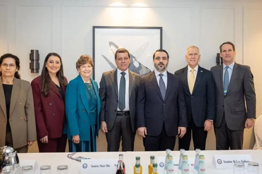 Mazlum Abdi ve Esad Şeybani ABD Kongre üyeleri ile bir araya geldi