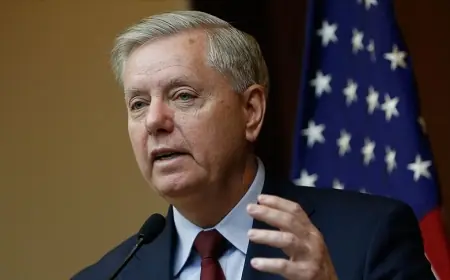 Lindsey Graham: Suriye ordusunun Kürt bölgelerine ilerlemesini engelledik