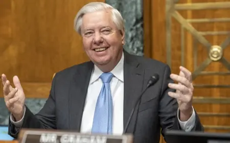 Erbil’de Lindsey Graham Heykeli Önerisi