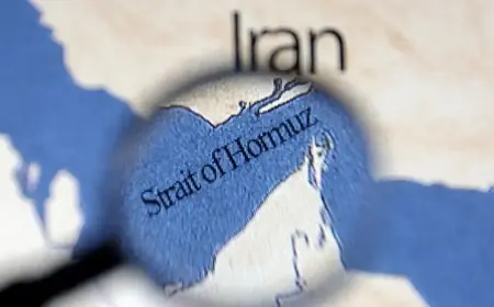 Gerilim hattında tatbikat: Hürmüz Boğazı’nda dikkat çeken hareketlilik