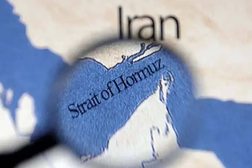 Gerilim hattında tatbikat: Hürmüz Boğazı’nda dikkat çeken hareketlilik