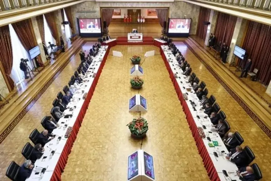 Süreç komisyonunun ortak rapor taslağı revize edildi: Partiler hangi başlıklarda uzlaştı?