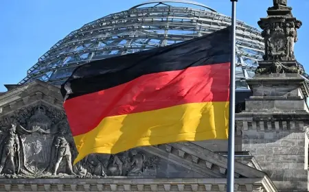 Almanya'dan vatandaşlarına İran'ı acilen terk etme çağrısı