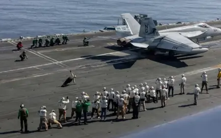 İran: ABD uçak gemisini batırabiliriz