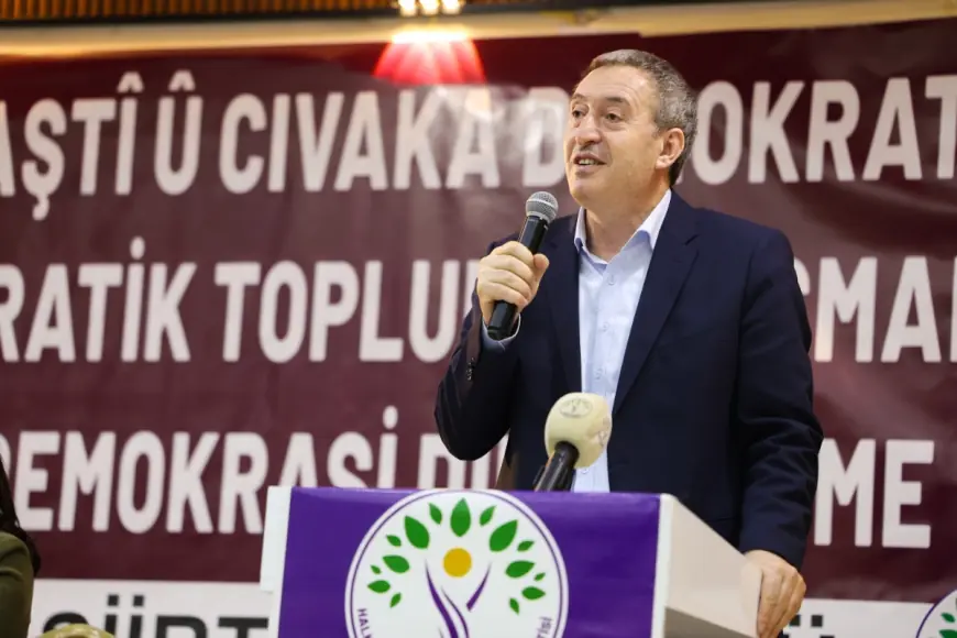 Bakırhan Siirt’te konuştu: Kürtler inkâr değil, eşitlik istiyor