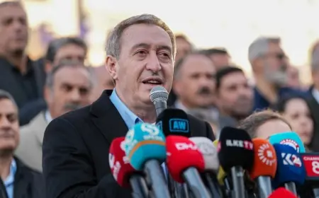 Tuncer Bakırhan: Kayyumlar Sona Erdirilmeli