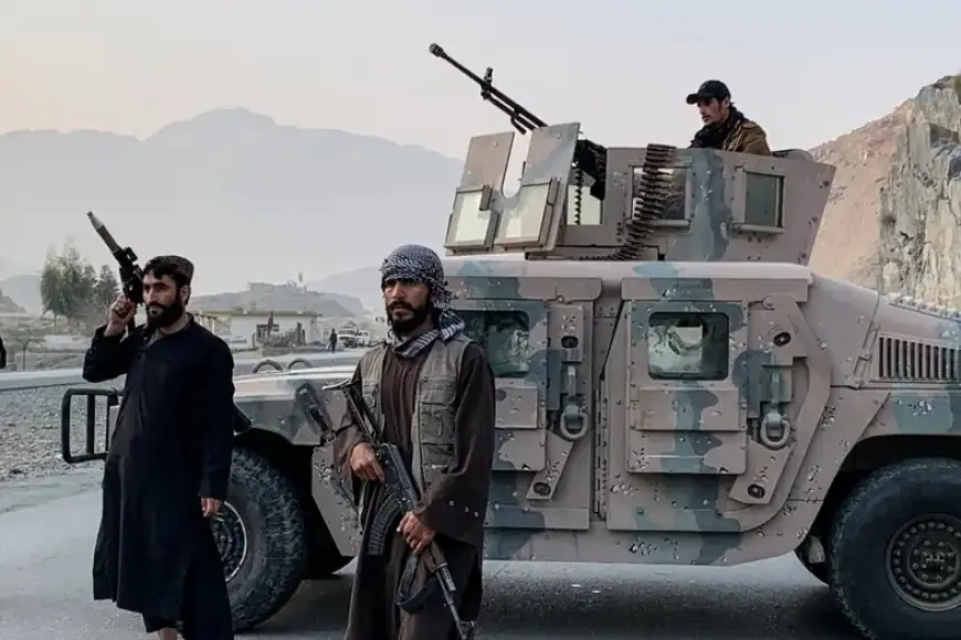 Afganistan ile Pakistan arasındaki çatışmaların sebebi ne?