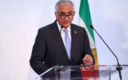 Pehlevi İranlılara çağrı yaptı: Sokaklara dönmeye hazırlanın