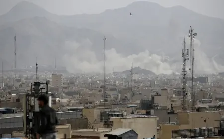 İranlı yetkili: Bölgedeki tüm Amerikan ve İsrail varlıkları meşru hedef haline geldi