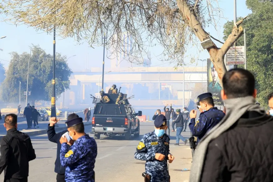 Irak Güvenlik Güçleri Tedbir Aldı: Yeşil Bölge Tüm Girişlere Kapandı