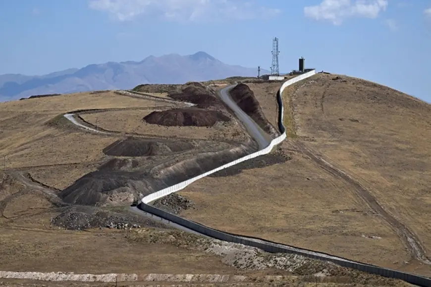 ABD ve İsrail’den İran'ın sınır karakollarına saldırı: 41 asker öldü