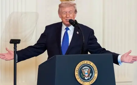 Trump: ABD ordusu en güçlü döneminde, stoklarımız sınırsız