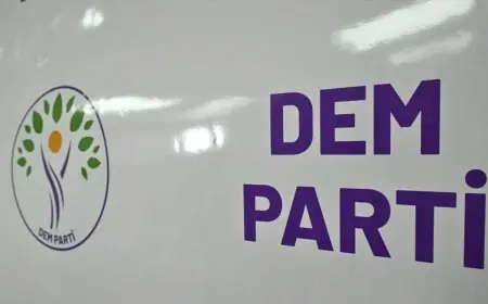DEM Parti'den isim değişikliği açıklaması: 'Demokratik Cumhuriyet' ya da 'Demokratik Halk'