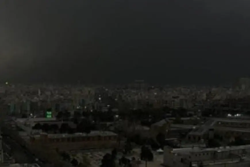 'İran’da asit yağmuru ve zehirli yağmur yağıyor'