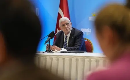 Dervişoğlu: Bahçeli göz göre göre Öcalan'ın postacılığını yapıyor