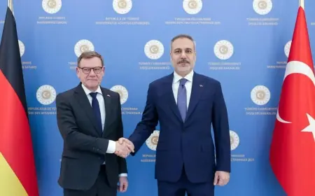 Hakan Fidan: Savaşın gidişatına dair her türlü senaryoya hazırız