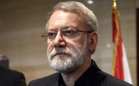 İsrail Savunma Bakanı: Laricani öldürüldü