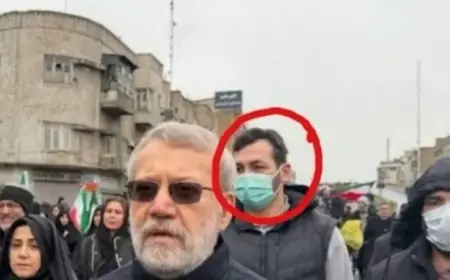 'Eski Netanyahu Sözcüsünün Paylaşımı: Laricani’nin Arkasındaki Adam Kim?'