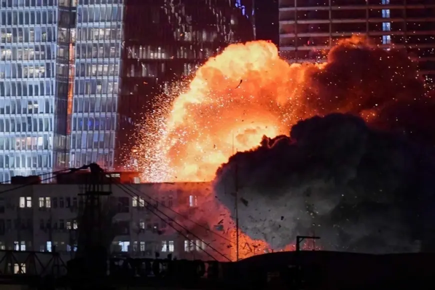 Devrim Muhafızları: Laricani'nin intikamı için İsrail ve ABD üslerini vurduk; 230 ölü