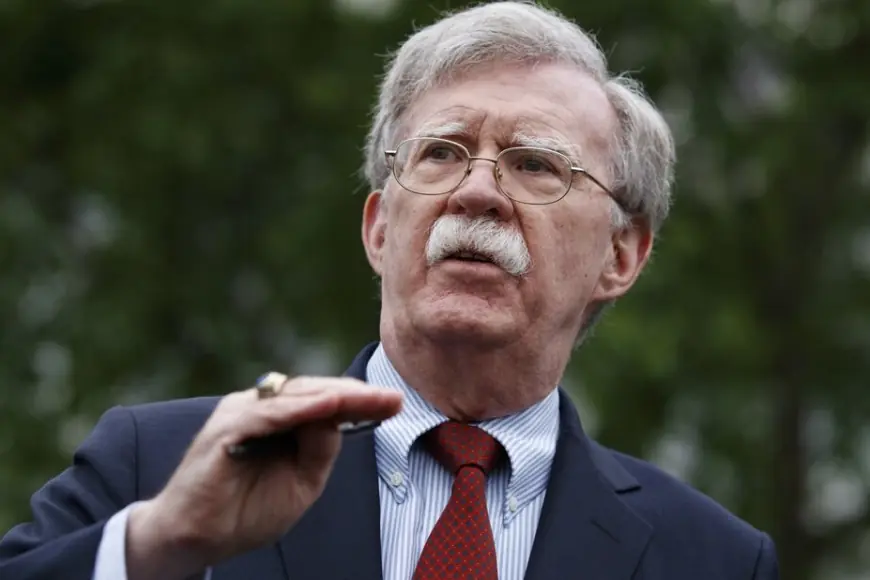 John Bolton: İran rejimi batan bir gemi