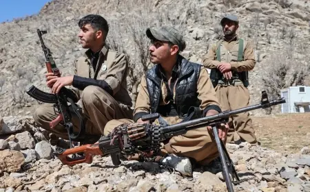 Rojhılatlı Kürt lider: Tahran kara harekâtı olmadan düşmez