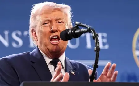 Trump: 'İran öldü, Demokratlar ABD’nin en büyük düşmanı'dır'