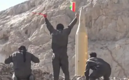 İranlı askeri yetkili: Amerikalılar kendi aralarında pazarlık yapıyorlar