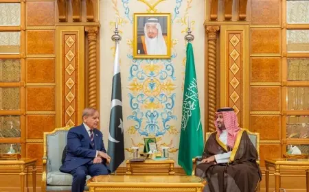 Pakistan: İran saldırılarına karşı Suudi Arabistan'ın yanındayız