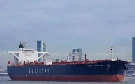 İstanbul Boğazı açıklarında Türk tankerine İHA saldırısı