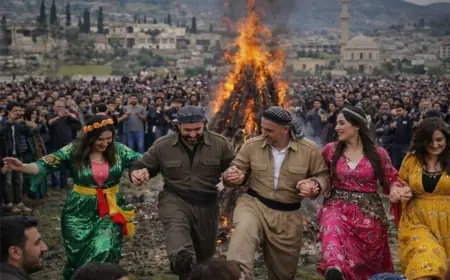 Suriye İçişleri Bakanlığı Kürtlerden vatandaşlık başvurularını almaya başladı