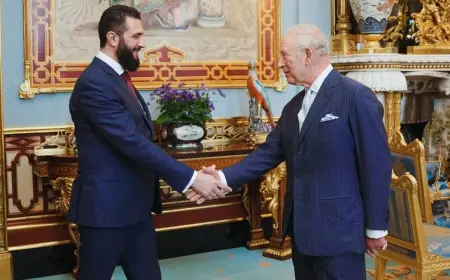 Şara, Londra’da Kral Charles ile bir araya geldi